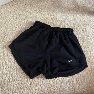 Black Nike Tempo running shorts size small